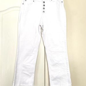 Kenneth Cole NY Jeans White Size US10 button front, 5 pocket Jeans.